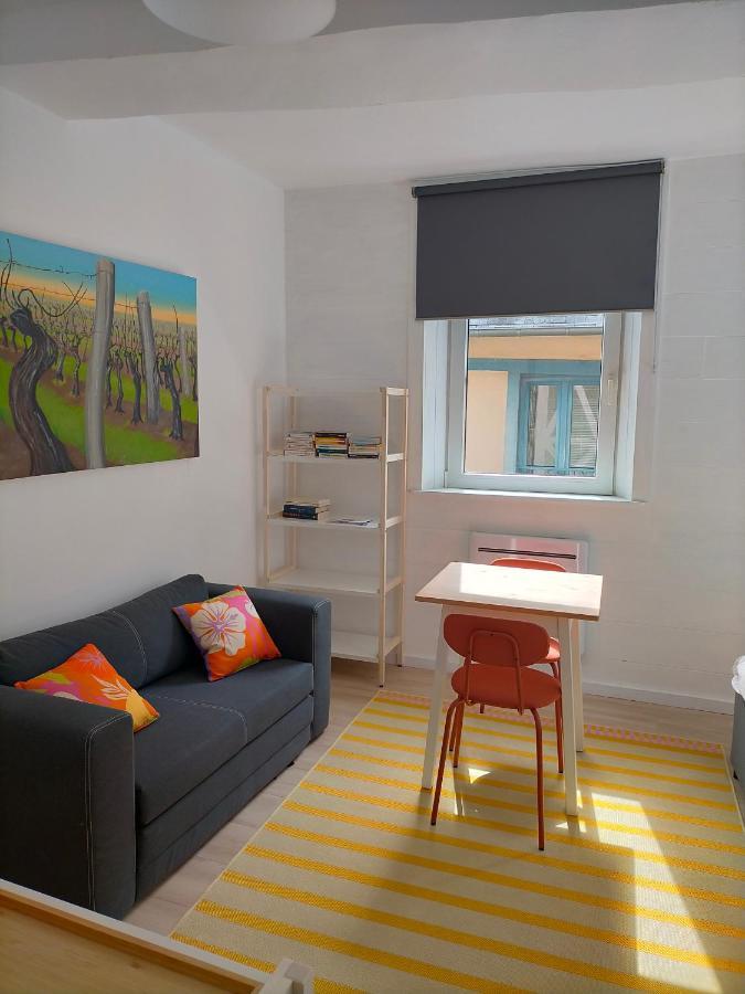 Le 1 St Yves Studios Treguier Bagian luar foto